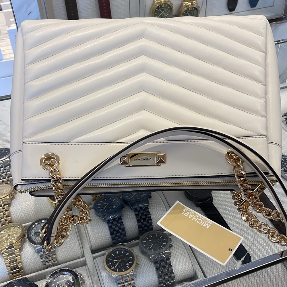 Michael Kors Whitney Medium Quilted Tote Shoulder Bag 
Light Cream 
NWT - Picture 9 of 16